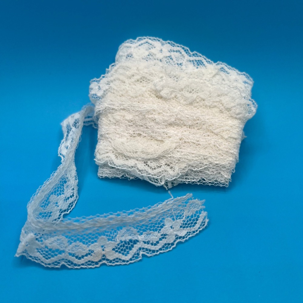 White Floral Scalloped Lace Trim 3/4 Inch Wide‎ x 2.5 Yards Sewing Craft Notion